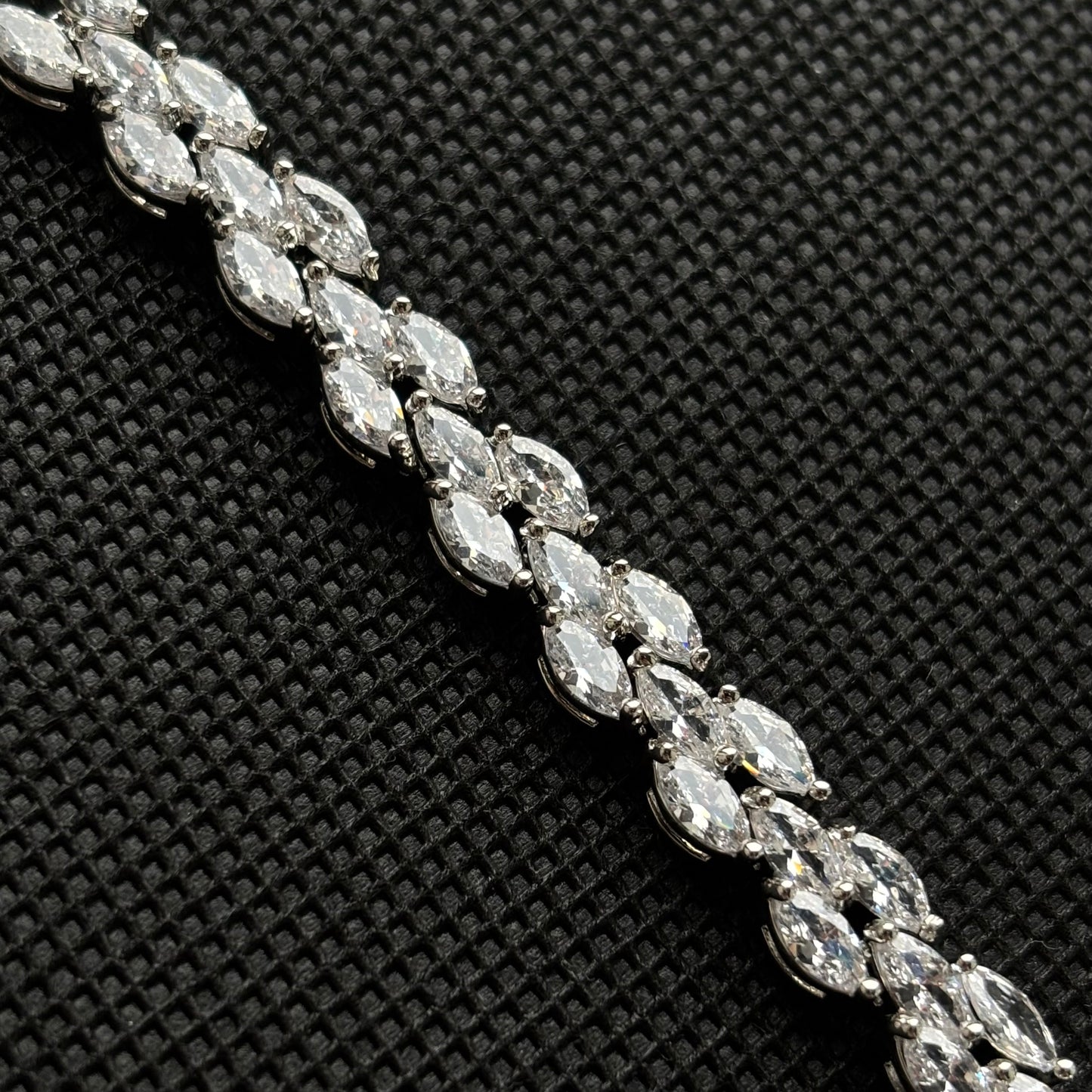 Triple Crystal Bracelet (Silver)
