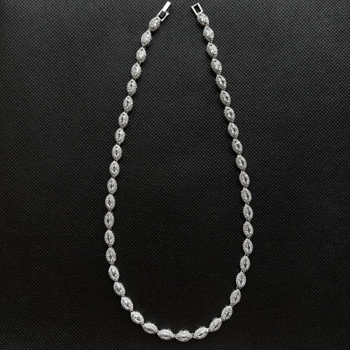 Eye Crystal Necklace (Silver)