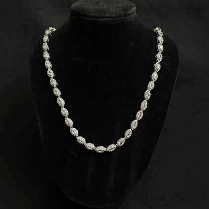 Eye Crystal Necklace (Silver)