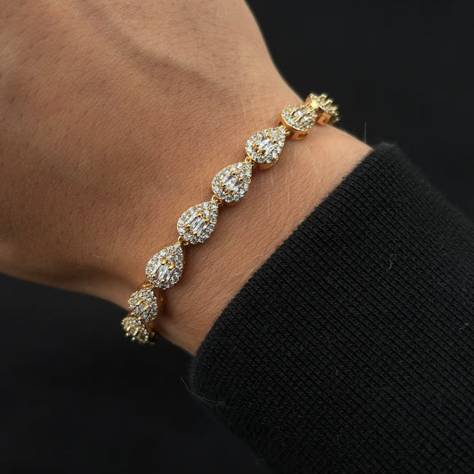 Mini Raindrop Bracelet (Gold)