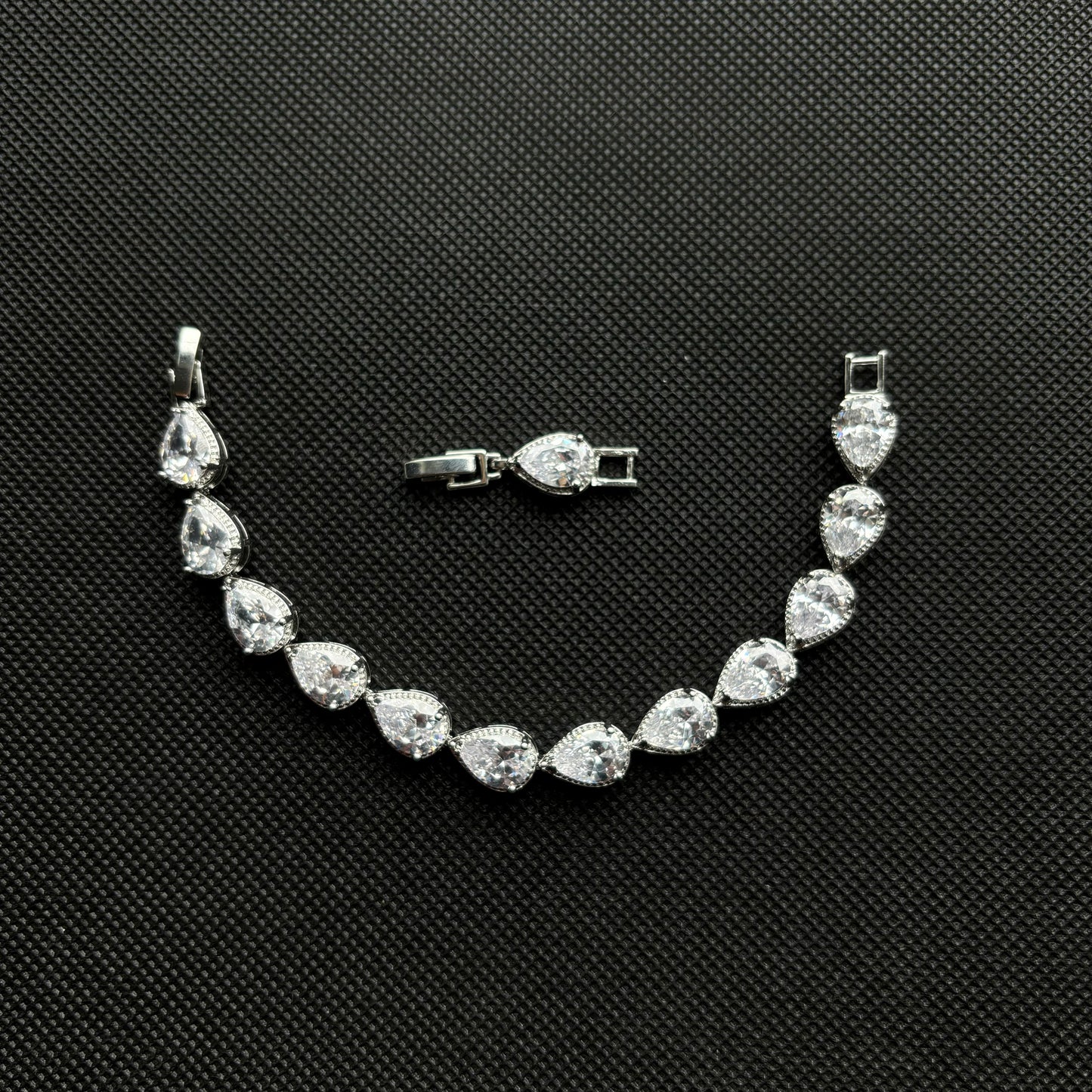 Raindrop Bracelet Silver