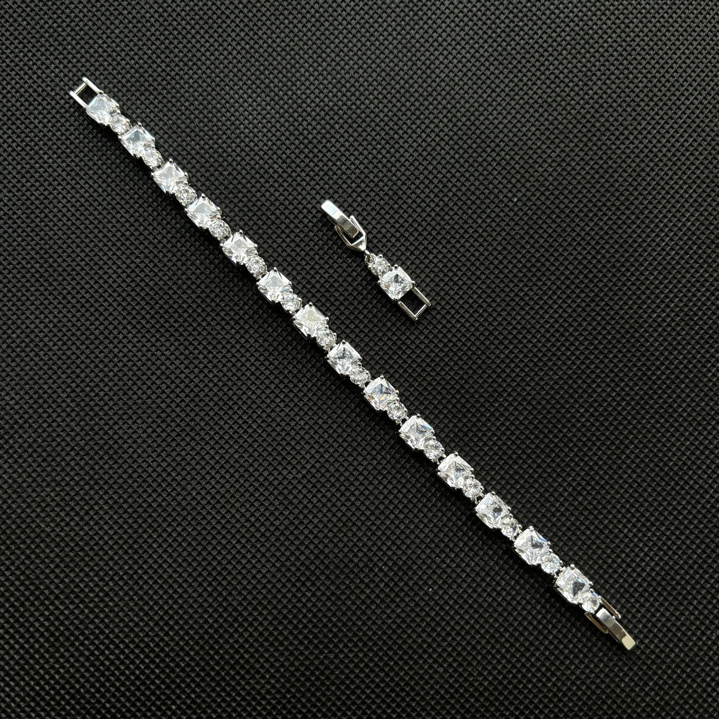 Bracelet carré en cristal